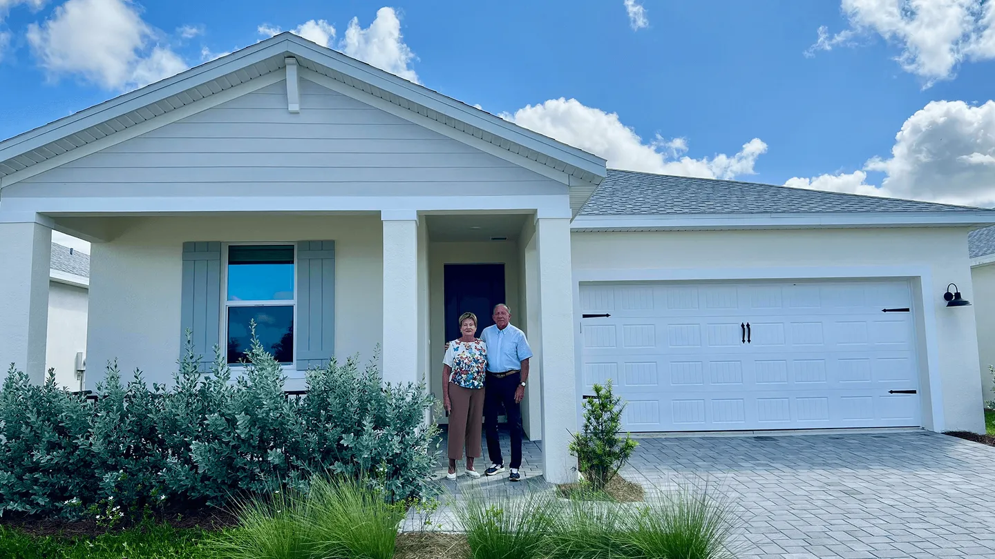 Team John Garuti celebrating a just-sold Babcock Ranch® home